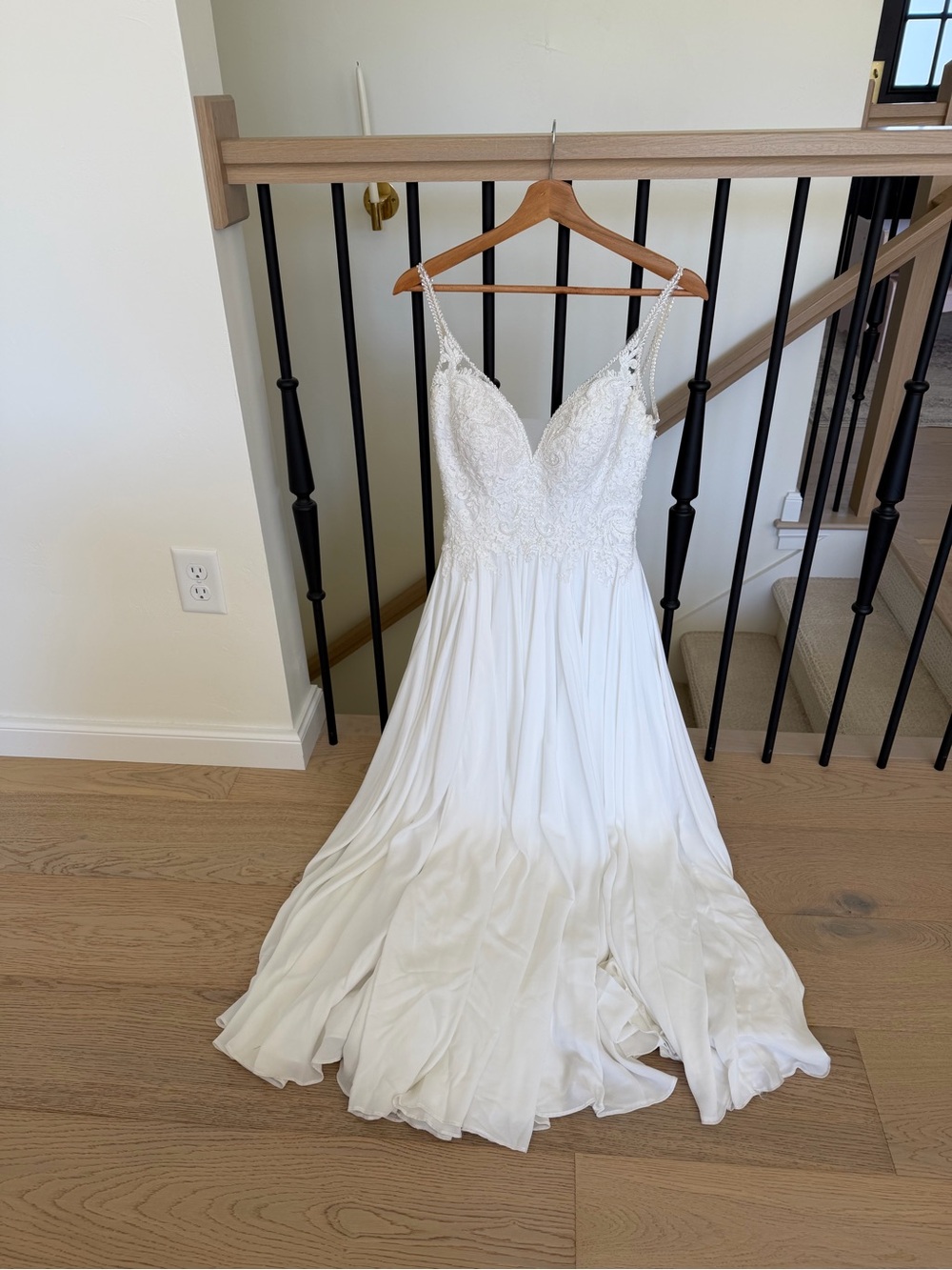 Wedding Dress: Essence of Australia
